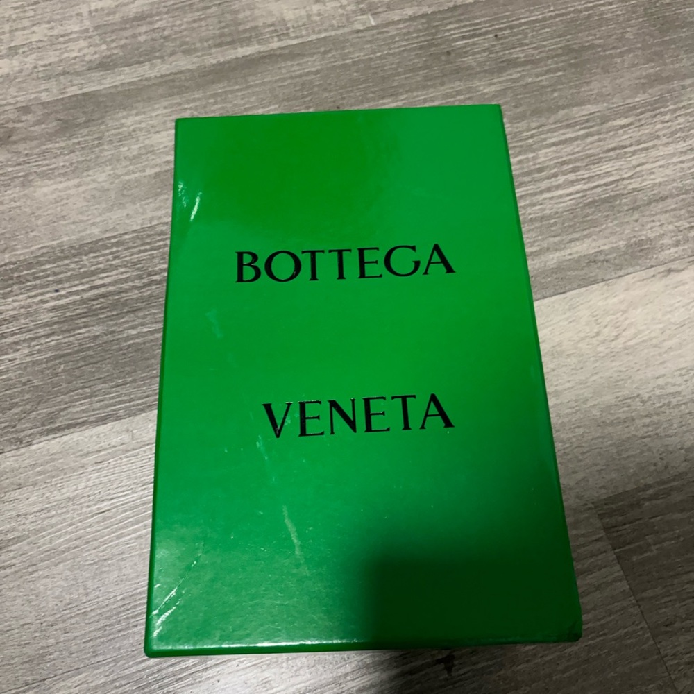 Bottega Veneta Green Gift Box